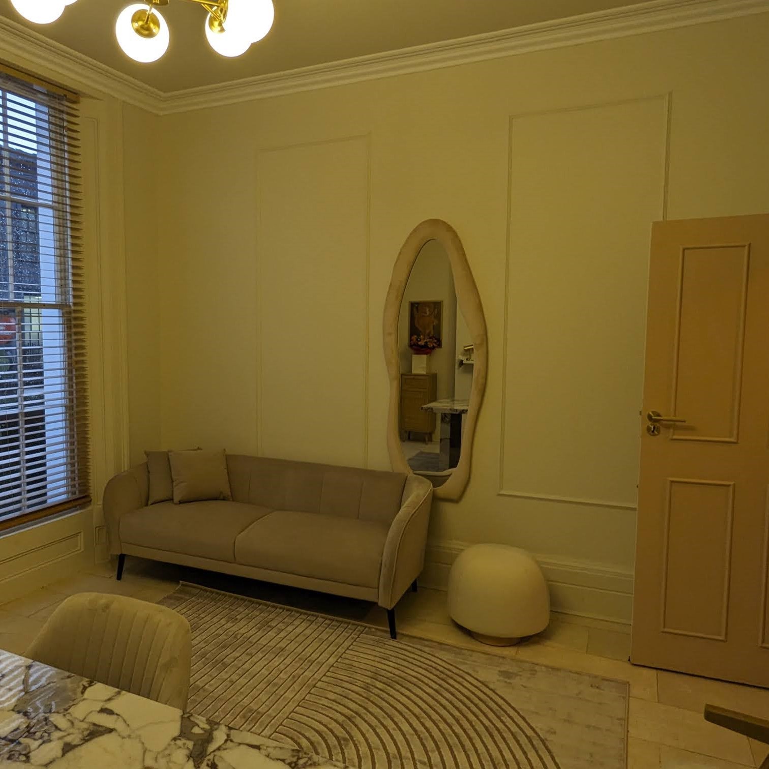 Gallery 22